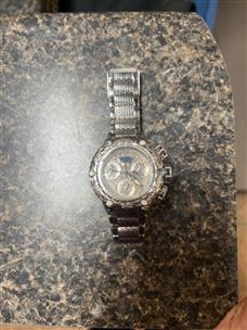 Pre owned invicta cheap watches